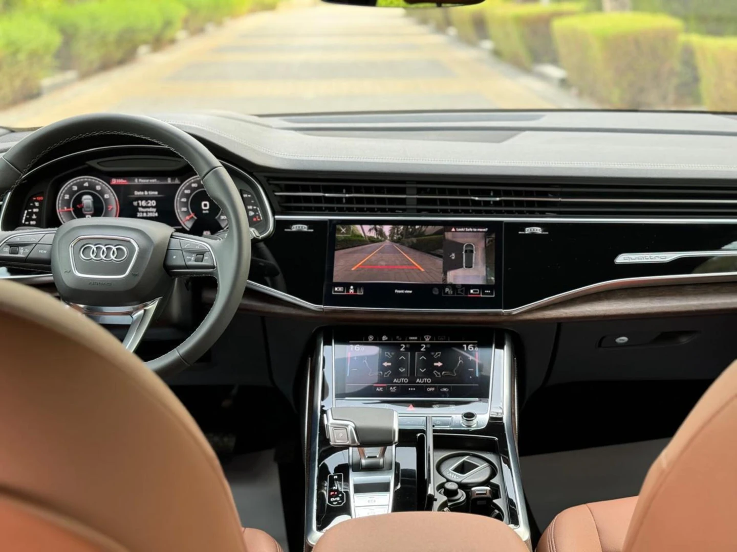 Audi Q8 2024 - SUV thumbnail NaN